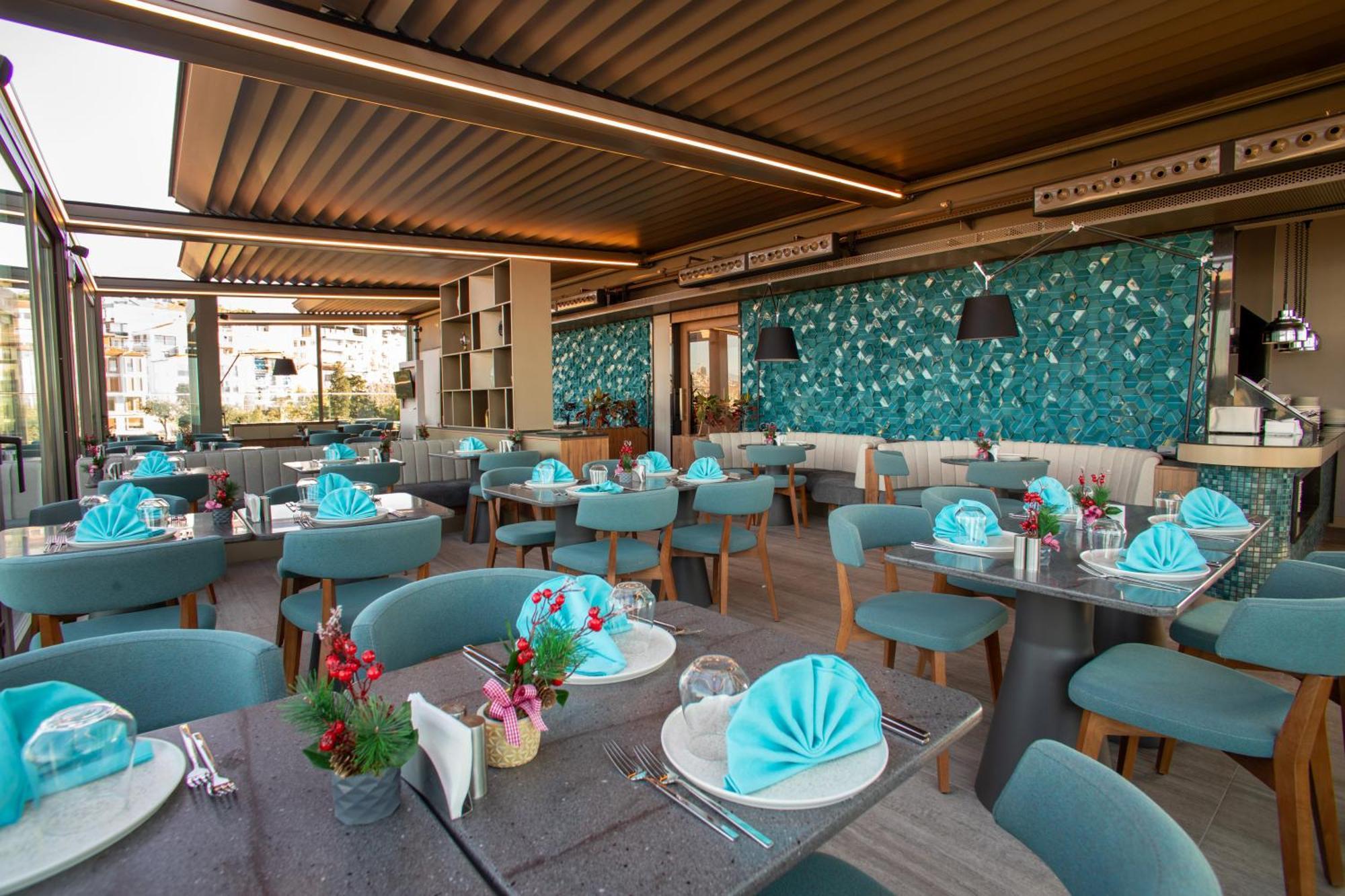 Best Western Plus Hotel Konak Izmir Exterior photo